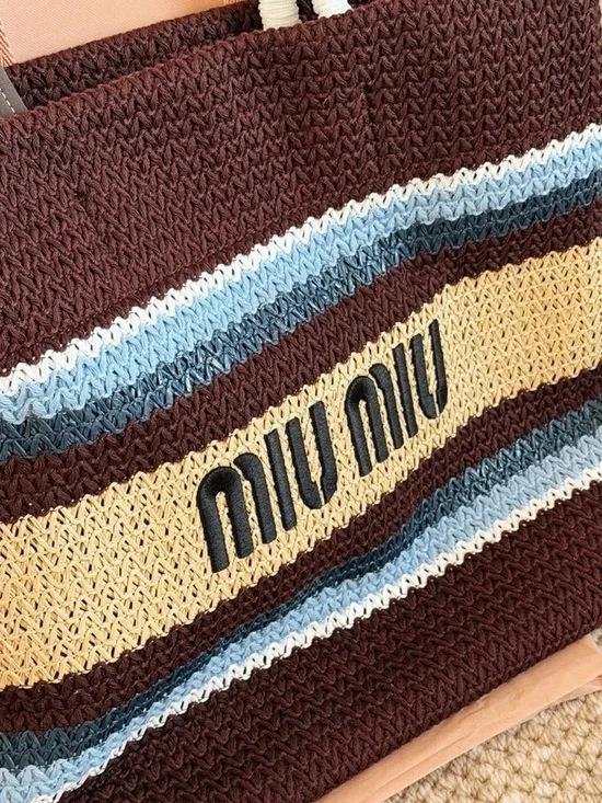 MiuMiu woven bag - Picture 4 of 8